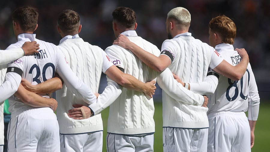 <div class="paragraphs"><p>England players during a Test match against Sri Lanka </p></div>